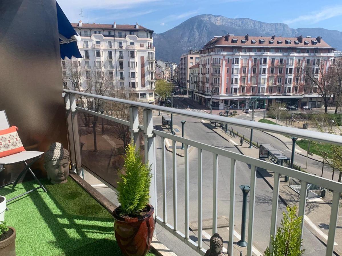 Central Park Au Centre Ville Annecy Extérieur photo