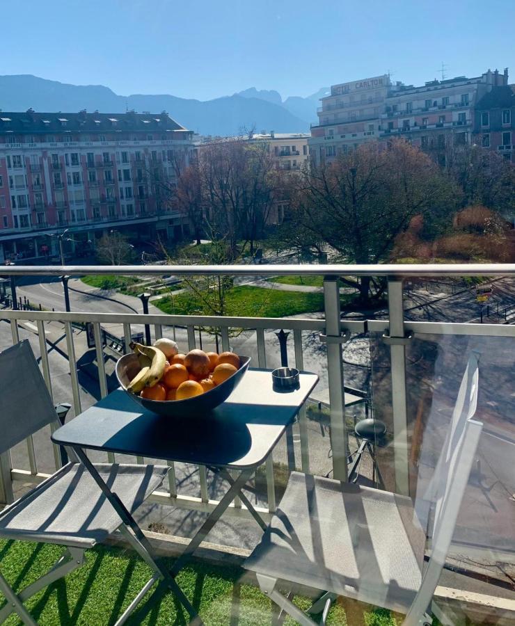 Central Park Au Centre Ville Annecy Extérieur photo
